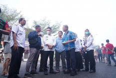 Wako Edi Kamtono Tinjau Kebakaran Ruko di Jalan Barito, Amankan Lokasi Cegah Timbul Korban