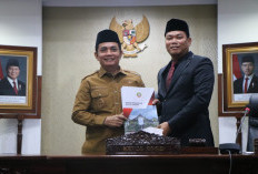 Tiga Raperda Dibahas Bersama Eksekutif, Pandangan Umum Fraksi DPRD