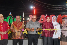 Bupati Sujiwo Resmikan Taman Pasar Kakap di Kubu Raya