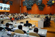 Rapat Kerja Bersama Komisi V DPR RI, Menteri PU Paparkan Progres Penanganan Bencana di Sumatera