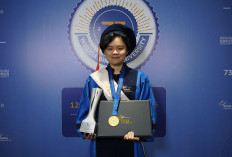 Perjalanan Kreatif Violetta Andani Berujung Manis di Wisuda ke-73 BINUS University