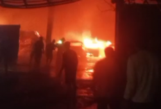 Gudang di Bengkayang Diduga Simpan Barang Ilegal Asal Malaysia Terbakar, Berikut Kronologi dan Kerugiannya