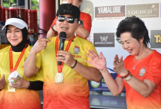 Bupati Kubu Raya Lepas Waisak Run di Vihara Vajra Bumi, Ajak Umat Jaga Kerukunan