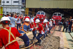 Insan KAI Daop 2 Bandung Perkuat Kekompakan dan Komitmen Hadirkan Perjalanan KA Aman, Nyaman, dan Tepat Waktu