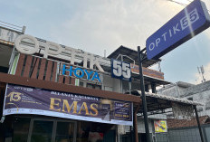 Dari Generasi ke Generasi, Kepercayaan Pelanggan Mengantarkan Optik 55 ke Usia 13 Tahun