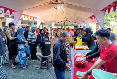 Warga Serbu Pasar Murah Pemkot Pontianak Jelang Idulfitri 2026