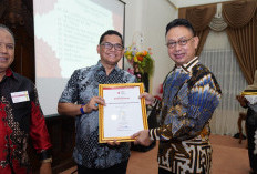 63 Pahlawan Kemanusiaan Terima Penghargaan dari PMI Pontianak