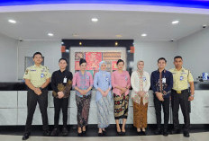 Peringati Hari Kartini, Frontliner BRI Branch Office Rawamangun Tampil Anggun Berkebaya