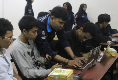 Kolaborasi Telkom AI Center Padang dan Cybertech PNP Dorong Pengembangan Talenta Full-Stack Berbasis AI