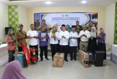 Pemkot Pontianak Salurkan 67 Jenis Bantuan Barang di Sungai Beliung