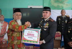 Polres Kubu Raya Rayakan Hari Bhayangkara Ke-80 Bersama Anak Yatim di Yayasan Annajiah