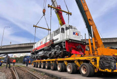 KAI Logistik Distribusikan 4 Lokomotif Hidrolik untuk Perkuat Kesiapan Operasional Angkutan Lebaran