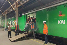 KAI Daop 4 Semarang Layani 2 Ribuan Unit Sepeda Motor pada Program Motis Nataru 2025/2026