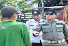 Imbauan Diabaikan, Bupati Sujiwo Pantau Langsung Penertiban Parkir Liar di Tugu Alianyang