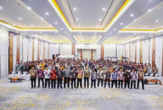PTPN Group Beri Penghargaan Pengabdian kepada 1.239 Nusantara Planters PalmCo di Riau